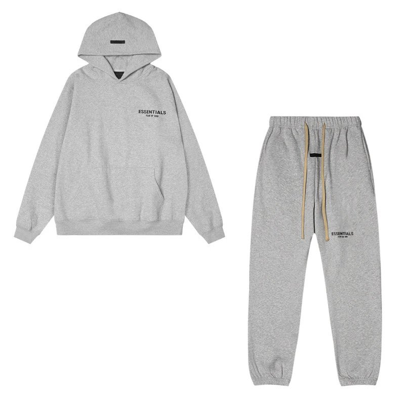 Conjunto Essential "Fear of God" Gris