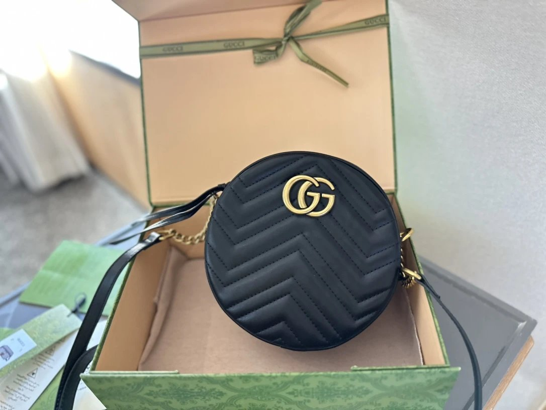 Bolsito Gucci Negro