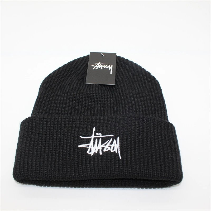 Gorro de lana Stussy