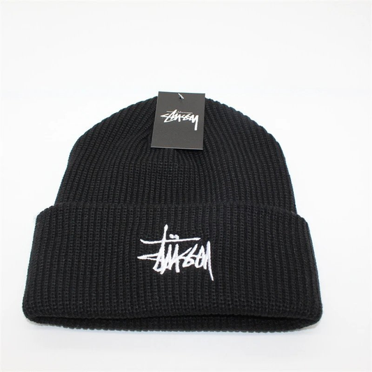 Gorro de lana Stussy