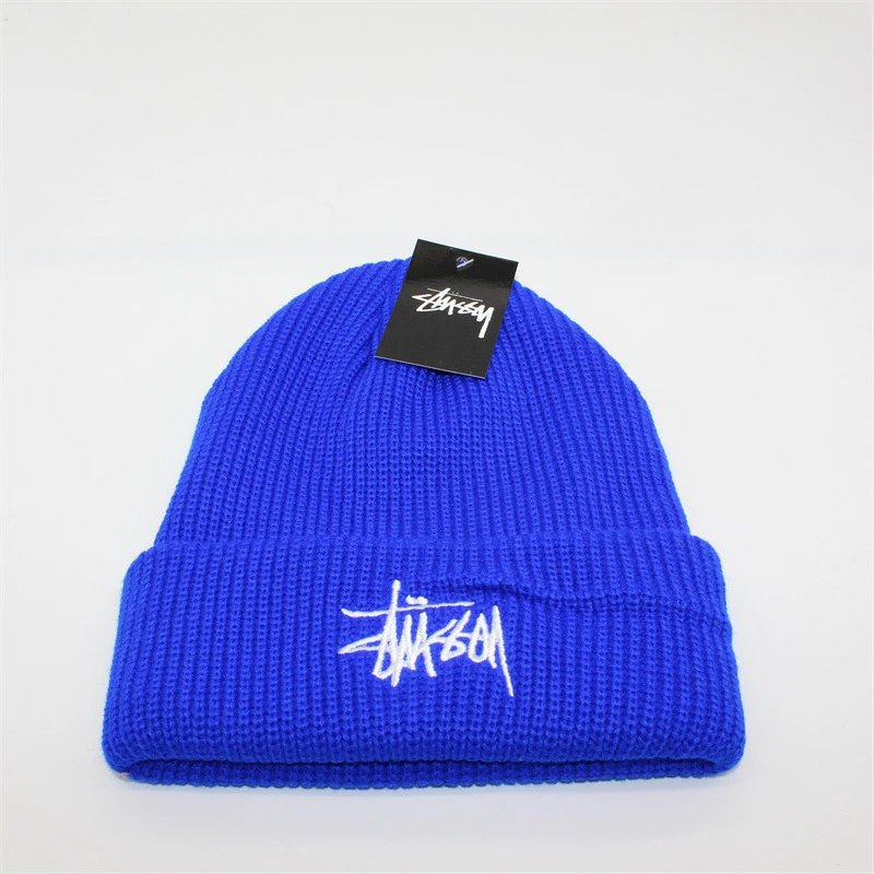 Gorro de lana Stussy