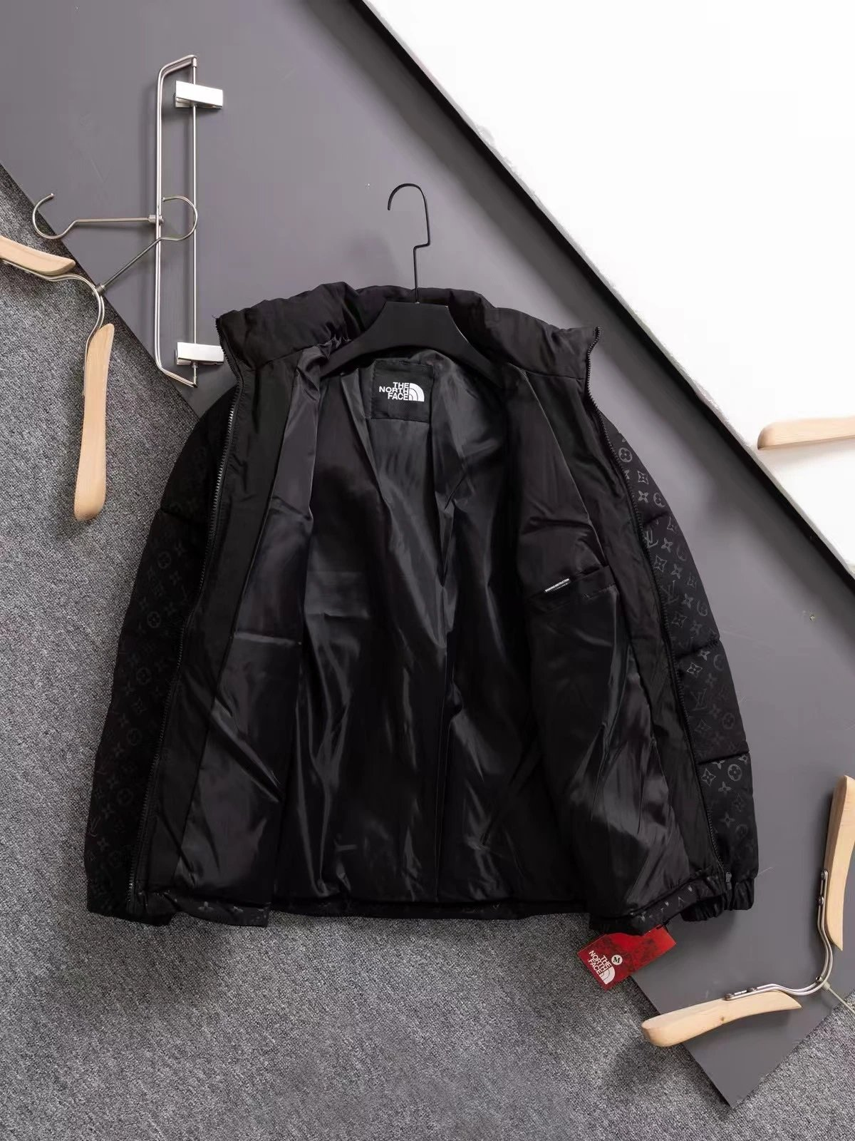 Chaqueta North Face x Louis Vuitton