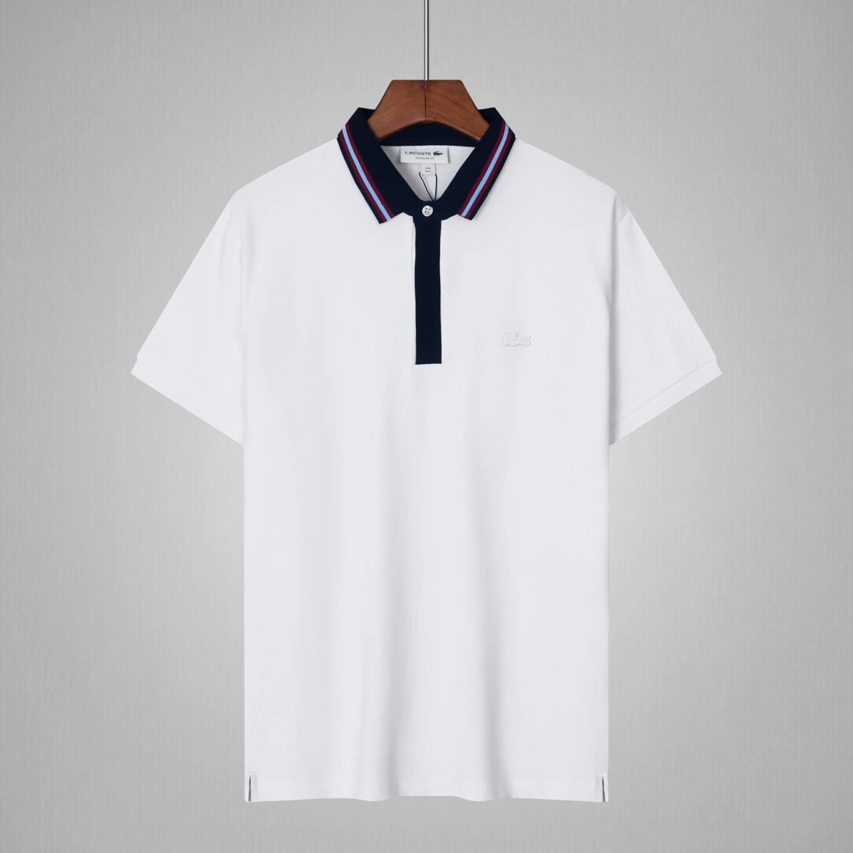 Lacoste Minimalista