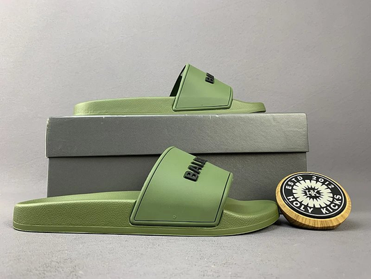 Balenciaga Chalas
