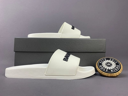 Balenciaga Chalas