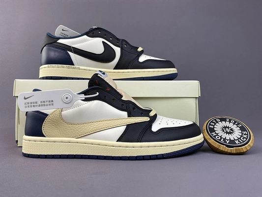 Nike Low