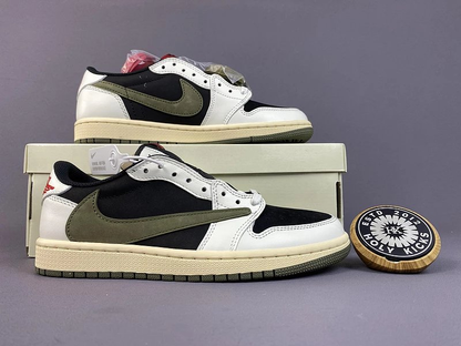 Nike Low