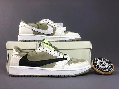 Nike Low