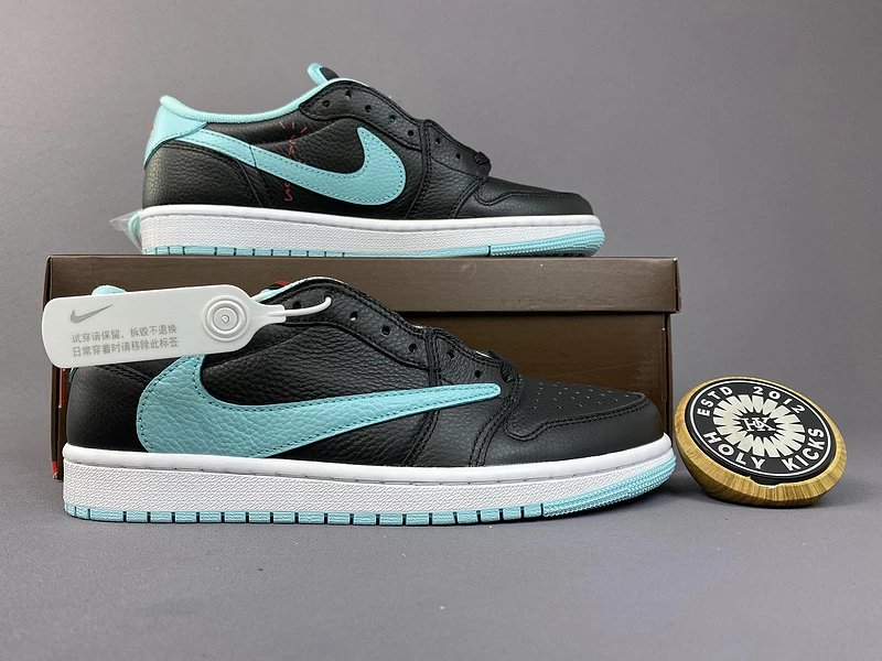 Nike Low