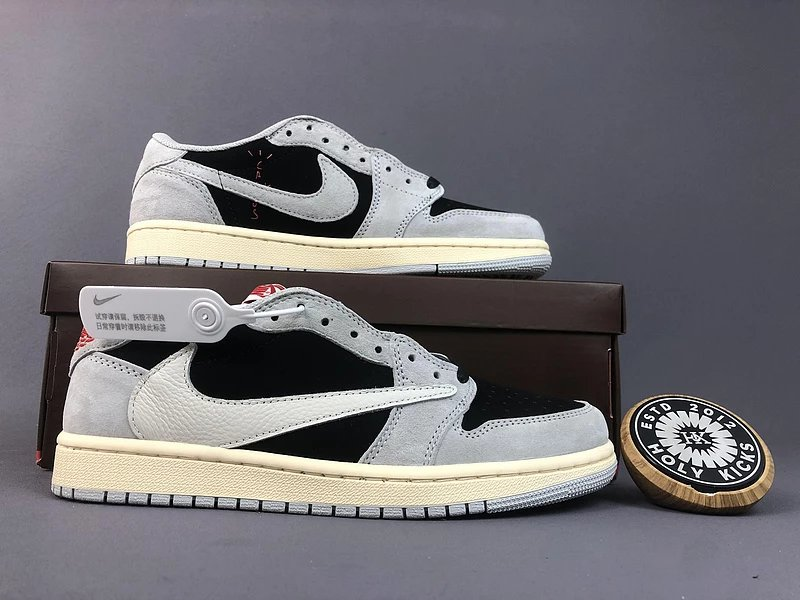 Nike Low