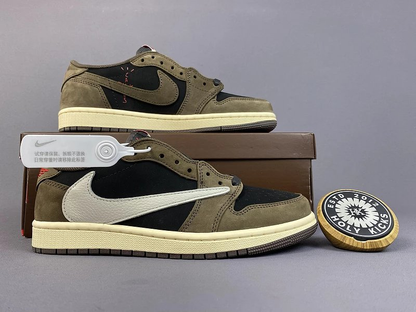 Nike Low
