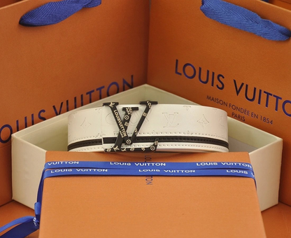 Cinturón Louis Vuitton
