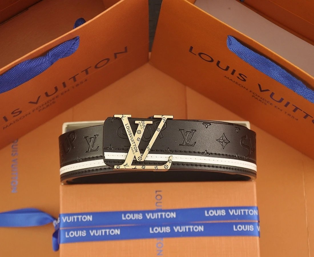 Cinturón Louis Vuitton