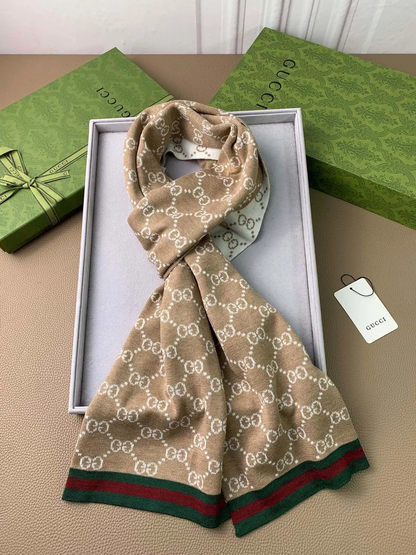 Bufanda Gucci